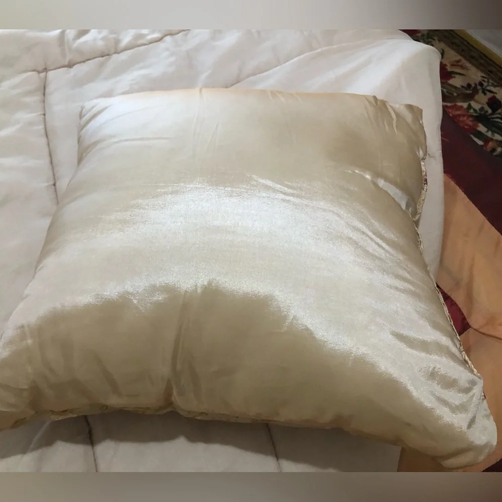Elegant Antique Floral Cream Bedding Set Size Queen By Ashley McBride